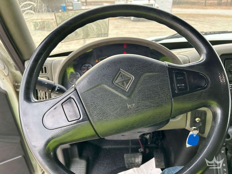 2018-international-4300-image-14