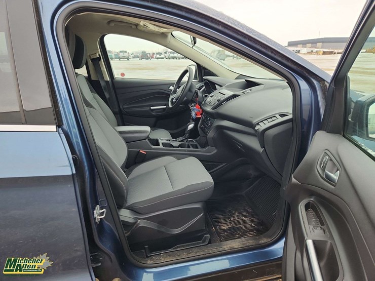 2018-ford-escape-se-image-17