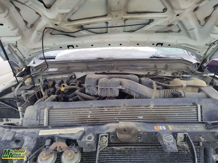 2015-ford-f350-image-28