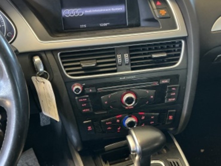 2013-audi-a4-sdn-image-18