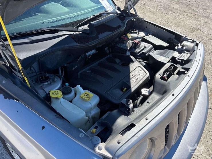 2016-jeep-patriot-image-8