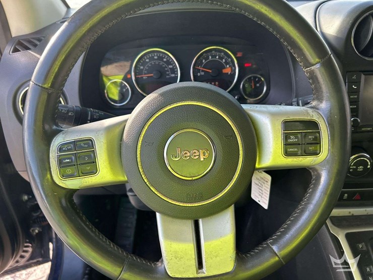 2014-jeep-compass-image-13