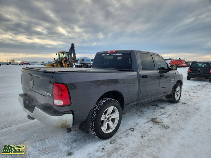 2014-dodge-1500-image-4
