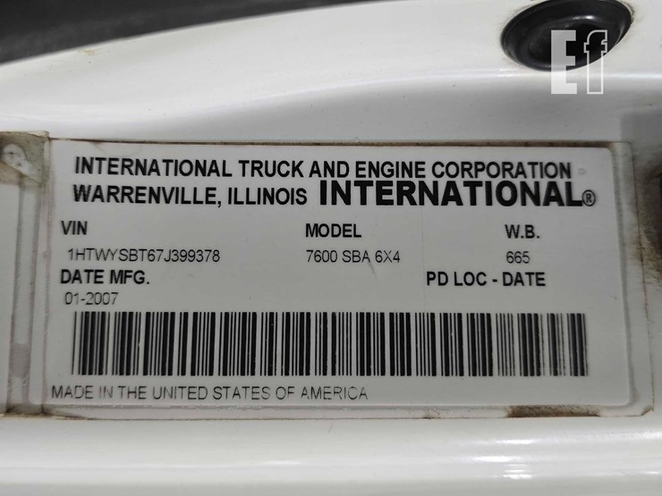 2007-international-7600-image-41