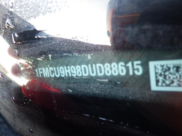 2013-ford-escape-image-15