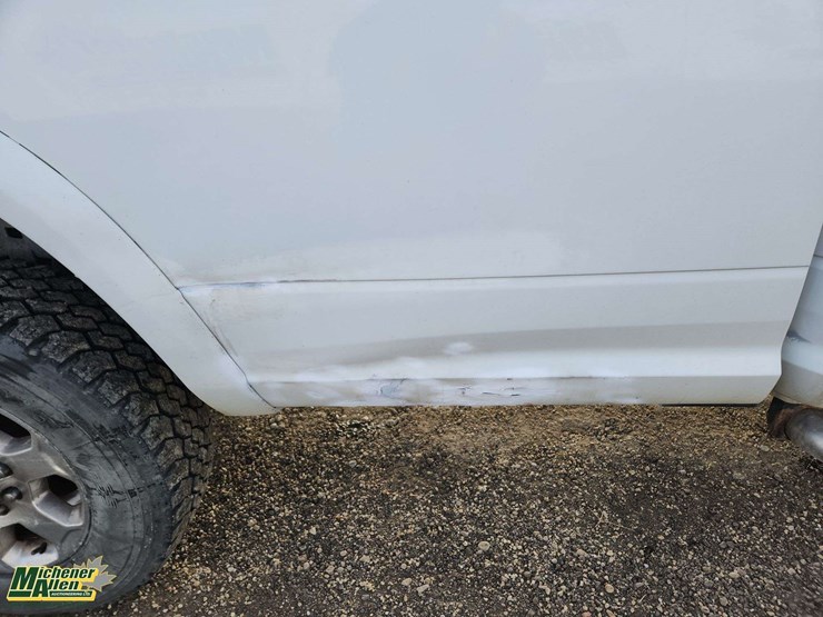 2017-dodge-2500-image-48