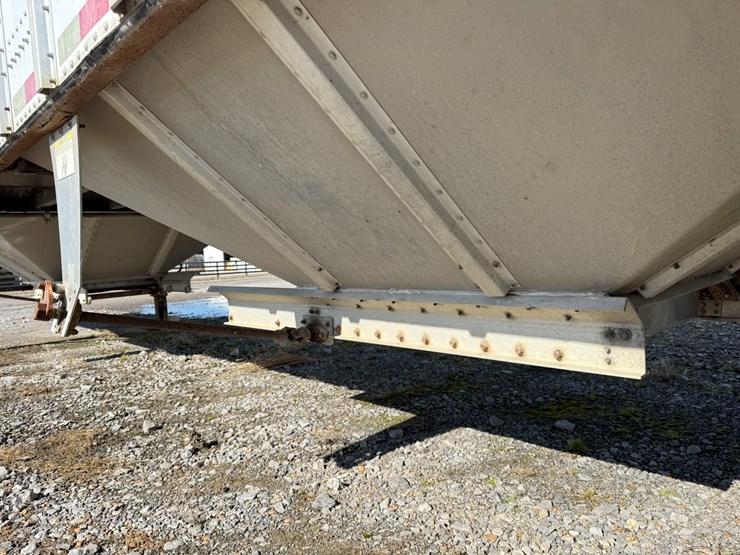 2011-merritt-42-image-19