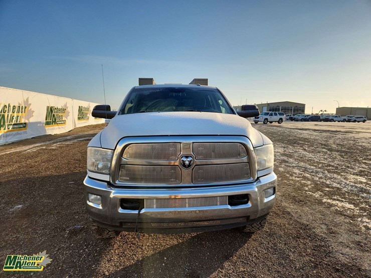 2016-dodge-2500-image-9