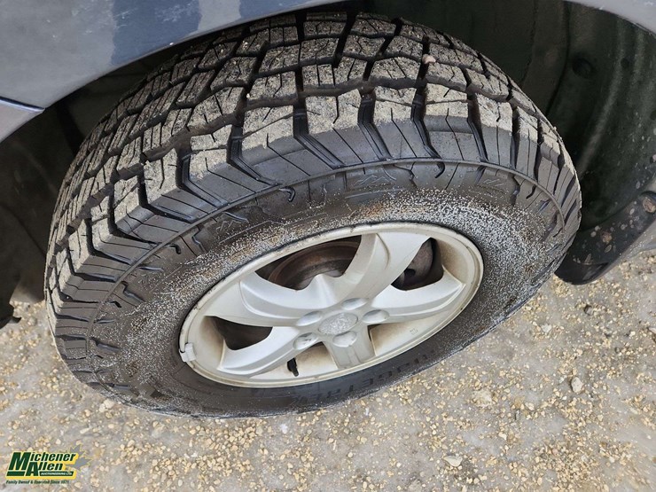 2008-hyundai-santa-fe-image-10