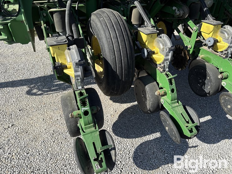 2008-john-deere-1790-ccs-image-17