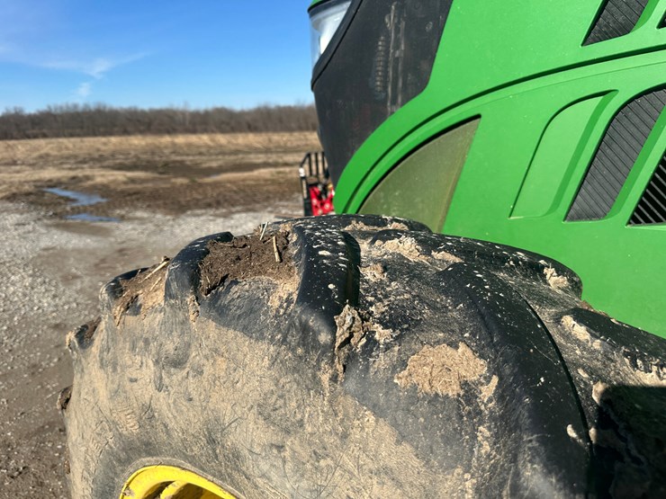 john-deere-6130r-image-8