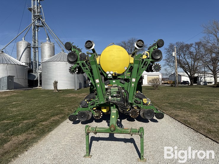 2008-john-deere-1790-ccs-image-2