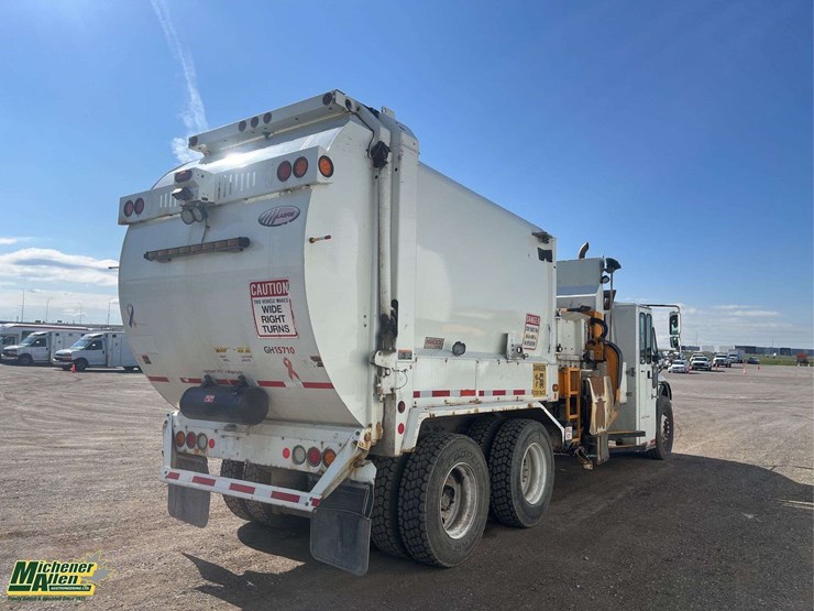 2017-international-workstar-7400-image-4