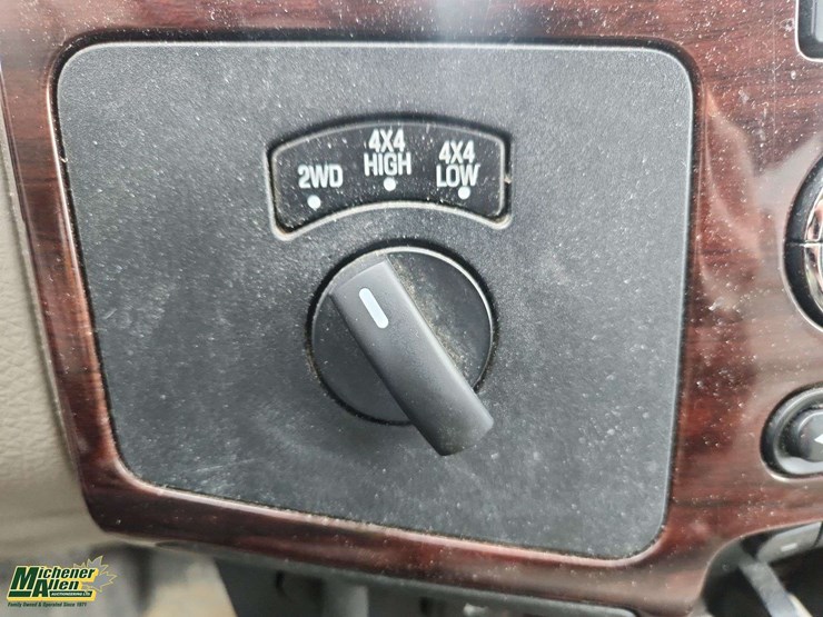 2010-ford-f250-image-23