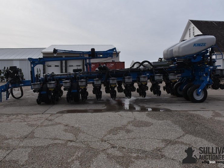 2023-kinze-4905-image-8