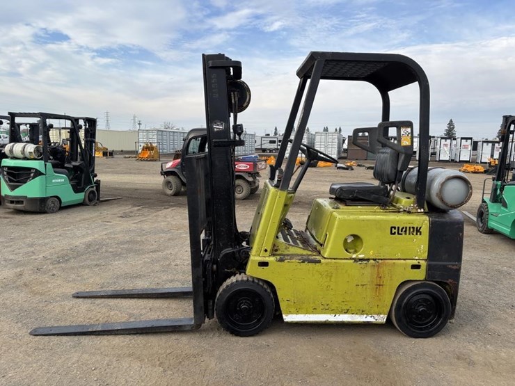 clark-c500-40-forklift-image-5