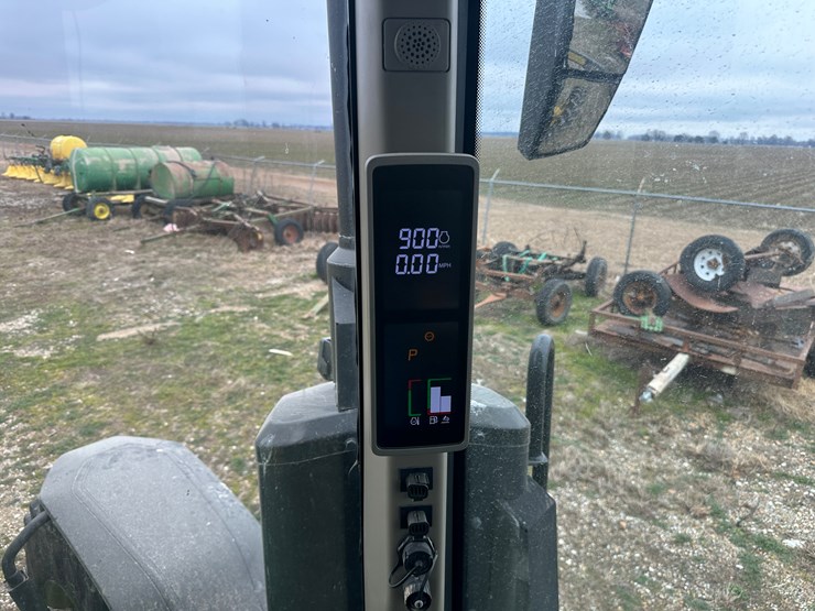 john-deere-8r-280-image-75