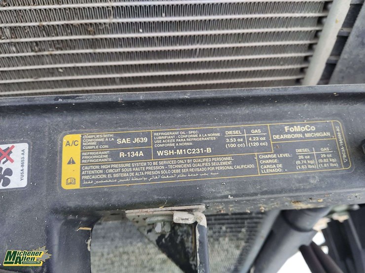 2015-ford-f350-image-29