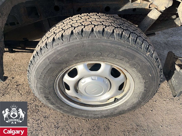 2016-ford-f150-image-12