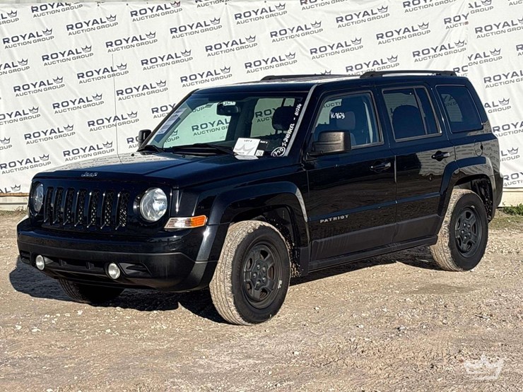 2016-jeep-patriot-image-1