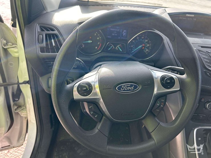 2013-ford-escape-image-14