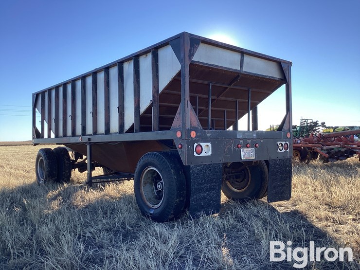 1979-target-20’-pup-grain-trailer-image-7