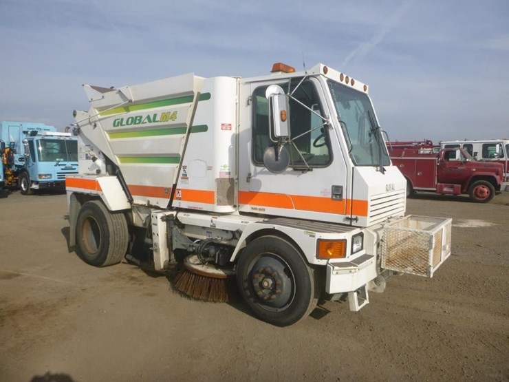 2013-global-m4-sweeper-image-2