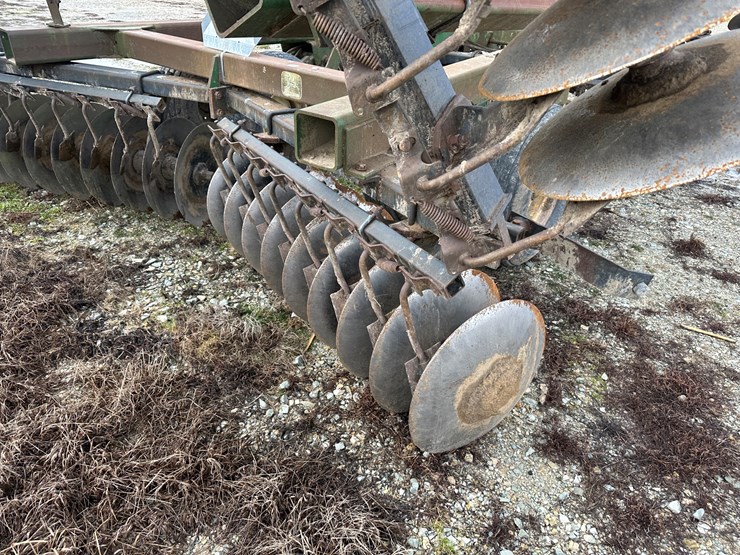 john-deere-630-image-17