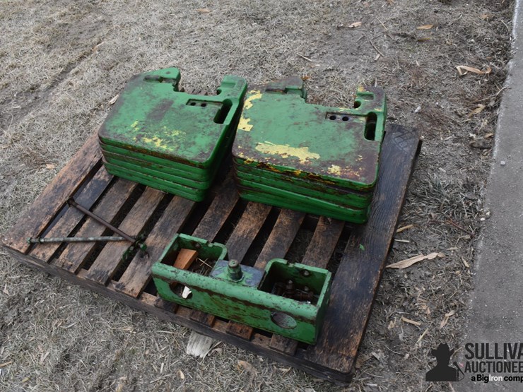 john-deere-suitcase-weights-image-3