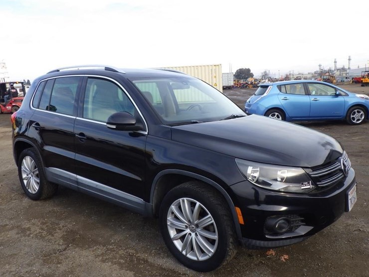 2013-volkswagen-tiguan-image-2