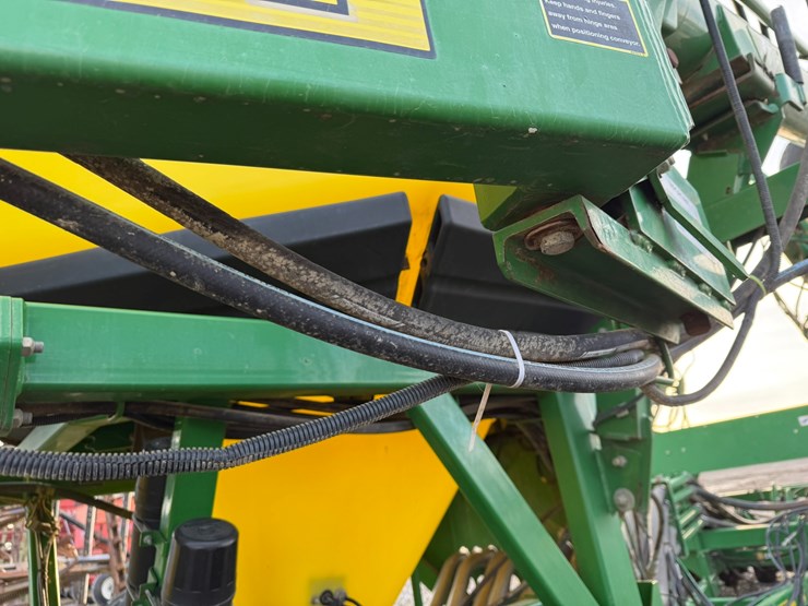 john-deere-1890-image-104