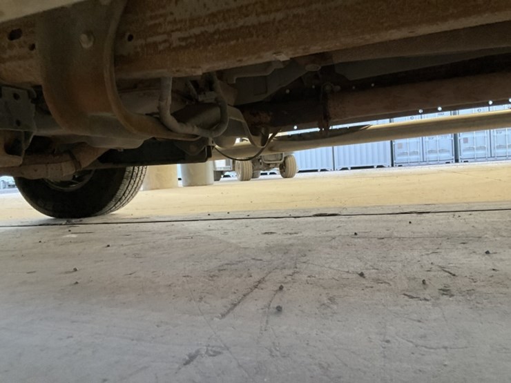 2001-ford-f250-image-28