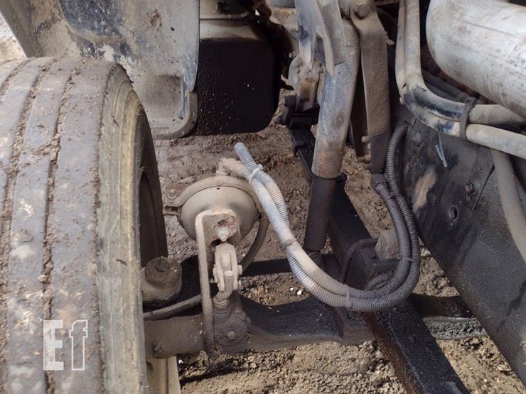 2003-ford-f650-image-19