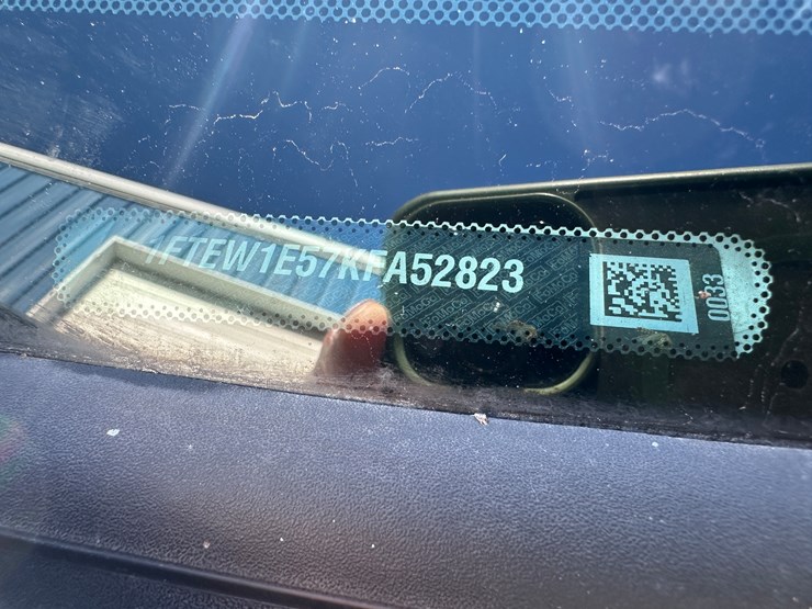 2019-ford-f150-image-57