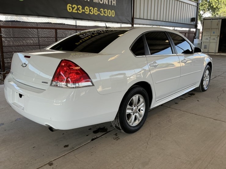 2015-chevrolet-impala-sdn-image-8