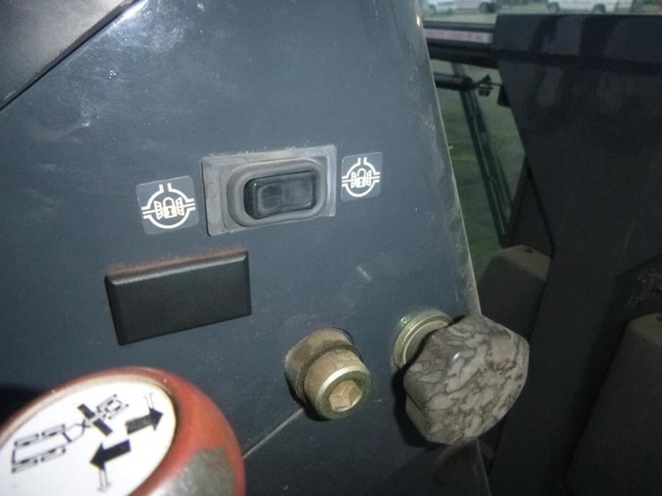 2006-komatsu-gd555-3c-image-14