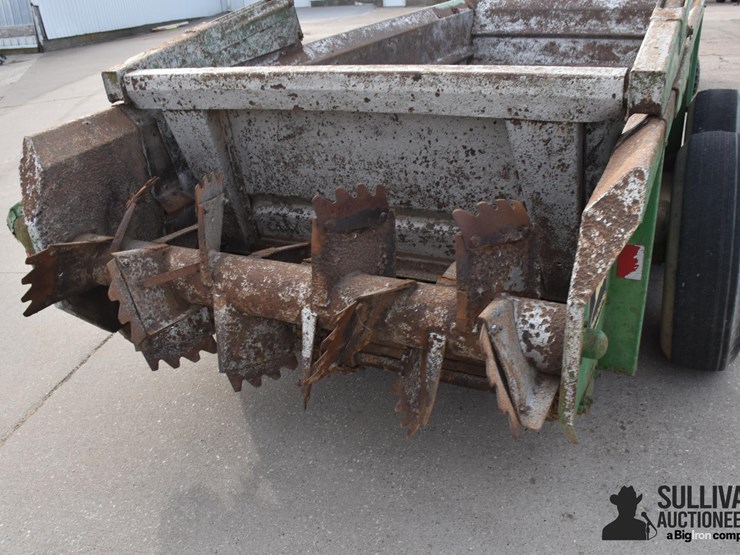 john-deere-660-image-16