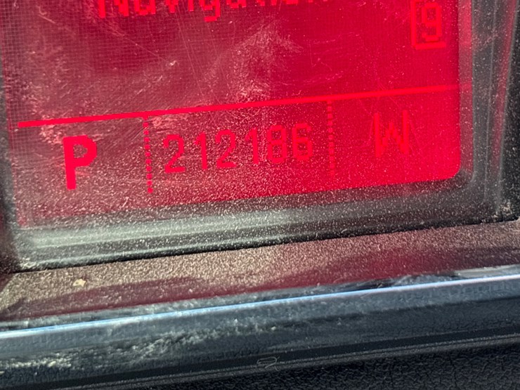 2011-gmc-terrain-slt-image-11