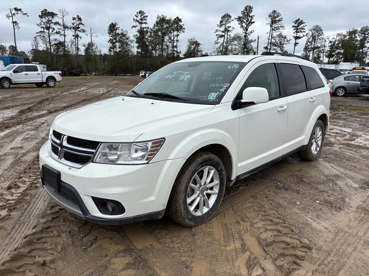 2014-dodge-journey-image-1