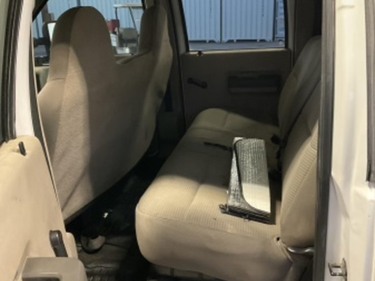 2009-ford-f250-image-26