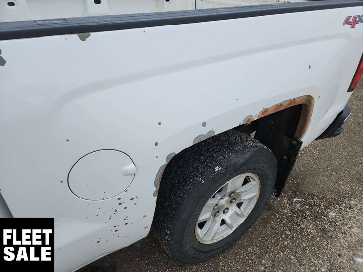 2014-chevrolet-silverado-1500-image-43