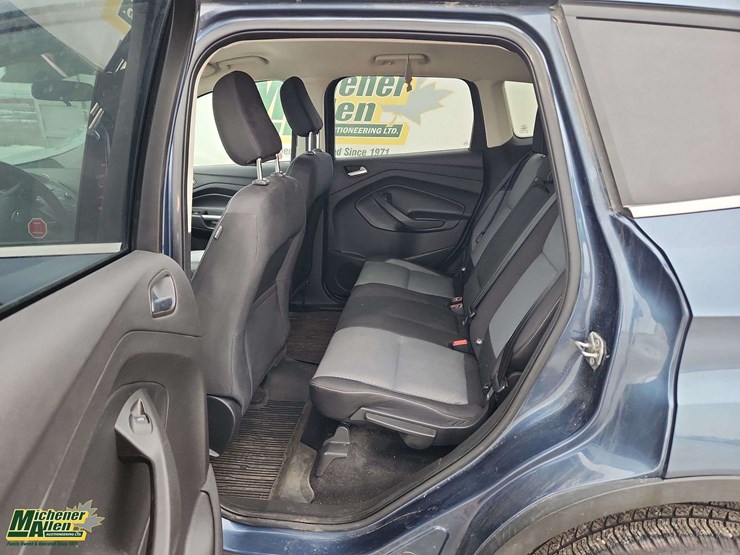 2018-ford-escape-se-image-15