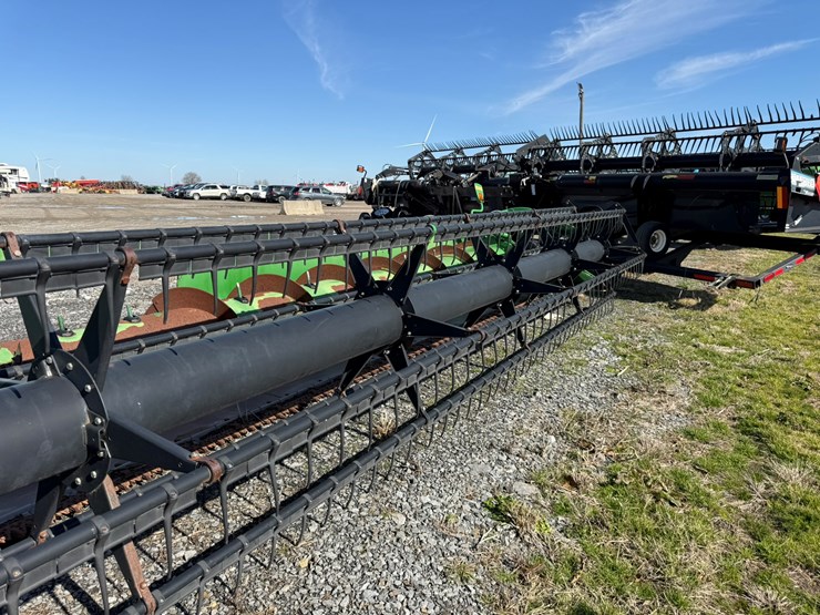 2008-john-deere-635f-image-11