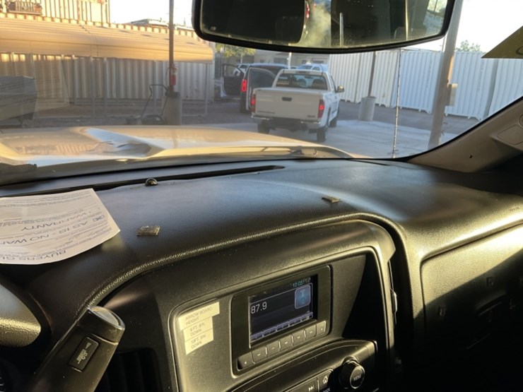 2015-chevrolet-silverado-2500-image-20