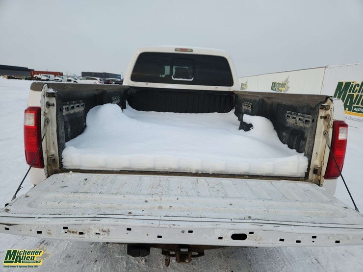 2014-ford-f350-sd-image-18