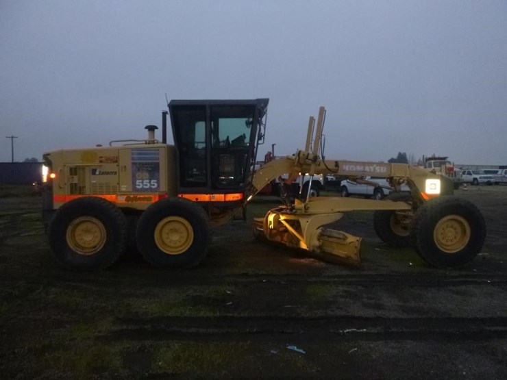 2006-komatsu-gd555-3c-image-31