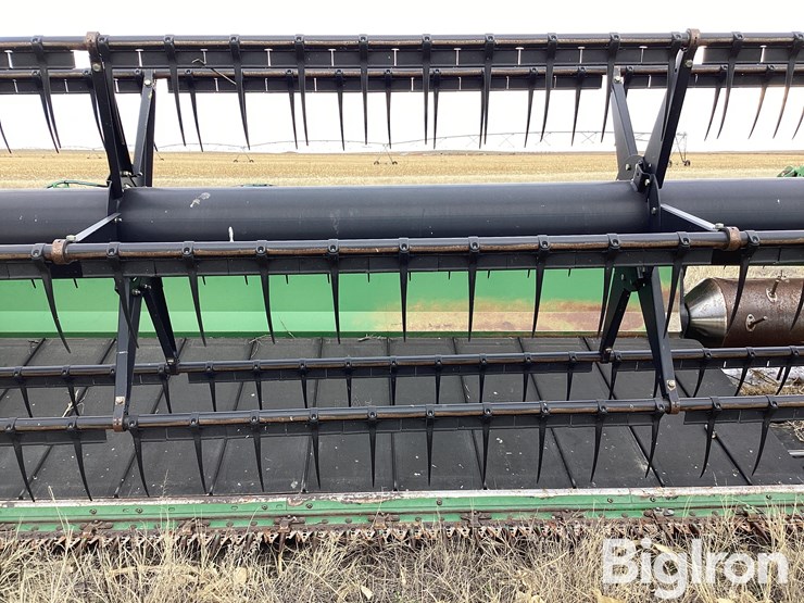 2009-john-deere-630d-image-14