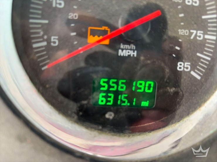 2011-kenworth-w900-image-8