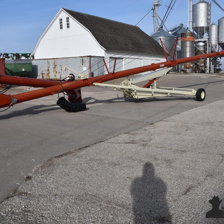 Farm King 1385 Swing Away Auger