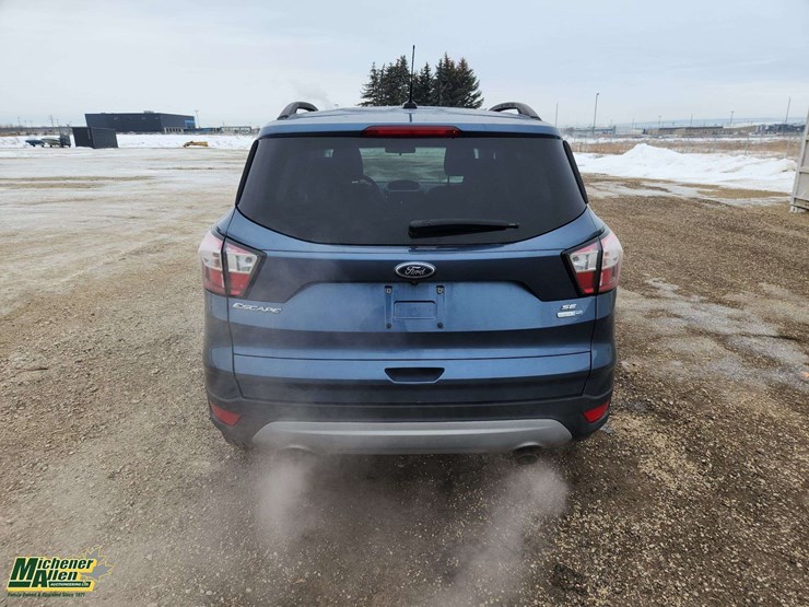 2018-ford-escape-se-image-7